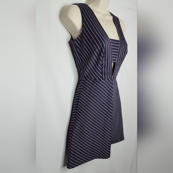 🔥Bebe Blue and White Dress. Size 00 - Picture 2 of 7